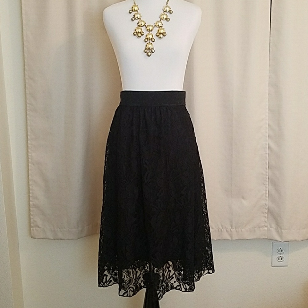 Lace LuLaRoe Lola skirt
